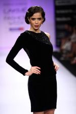 Model walk the ramp for Komal Sood, Pernia Qureshi show at Lakme Fashion Week Day 2 on 4th Aug 2012 (168).JPG